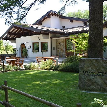 Vinnaeria La Baita Capriva del Friuli Exterior foto