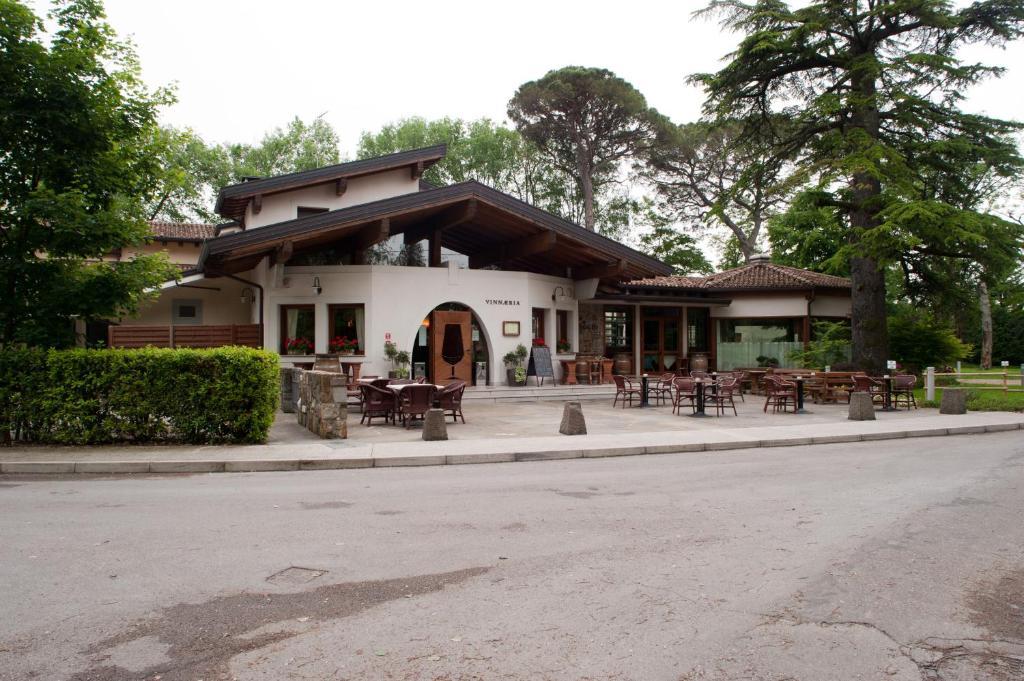 Vinnaeria La Baita Capriva del Friuli Exterior foto